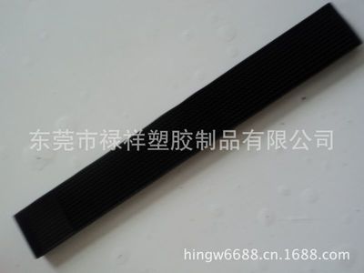 專業(yè)酒吧墊生產(chǎn)指南 從吧臺(tái)墊到PVC酒杯墊的全方位解析